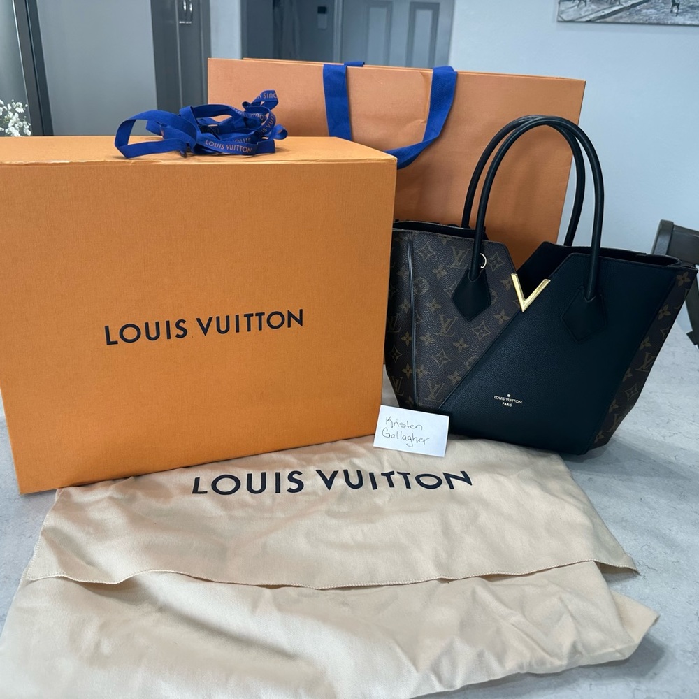 Authentic Retired Louis Vuitton Kimono PM with original receipt